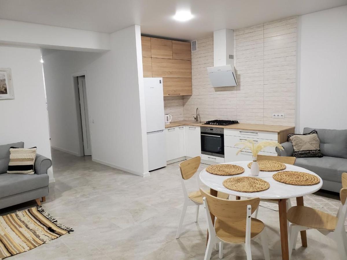 Vinna Просторі Апартаменти В Новобудові. Ternopil Exteriér fotografie